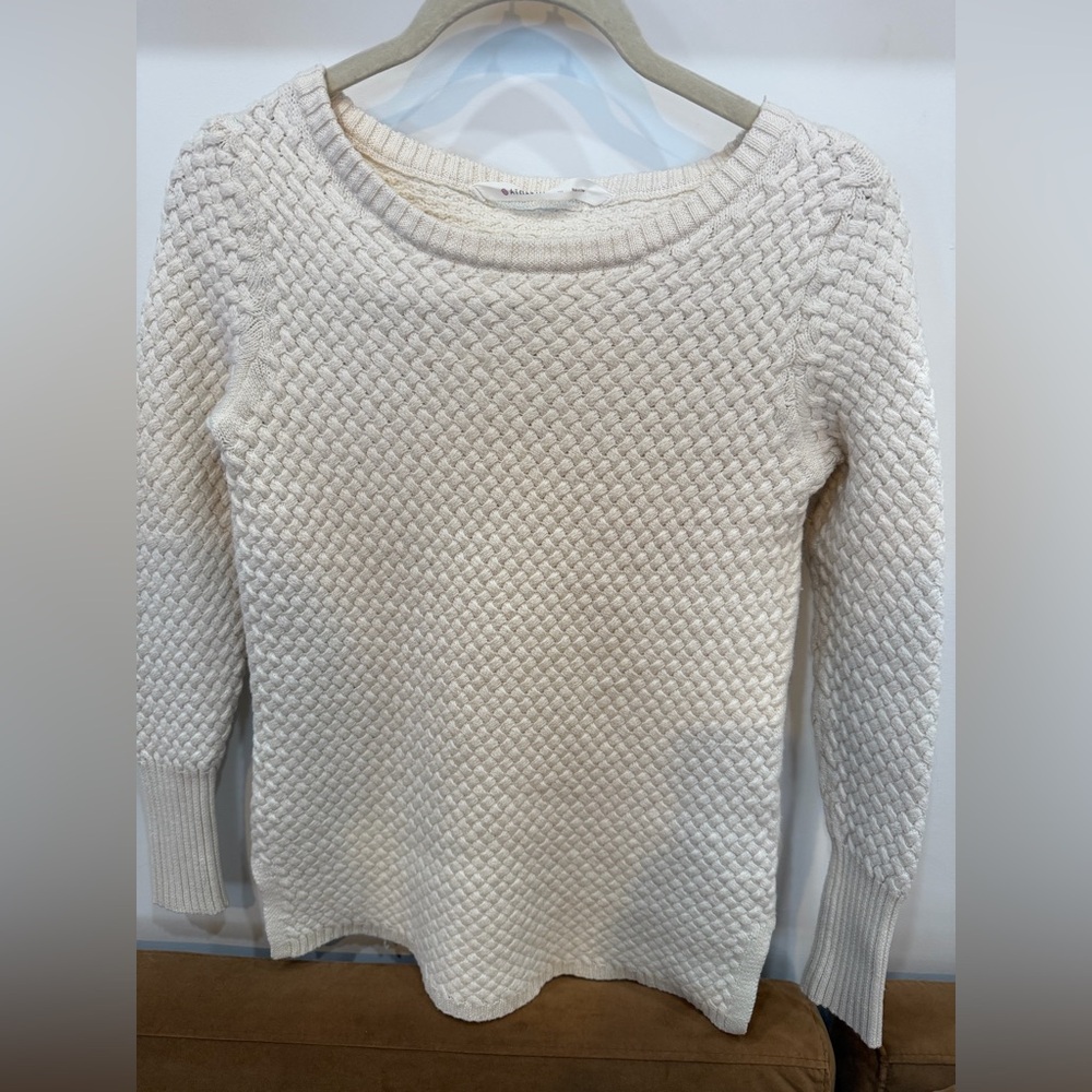 Athleta cream knit sweater